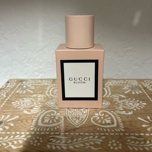 GUCCI Bloom Eau de Parfum 1.0oz
